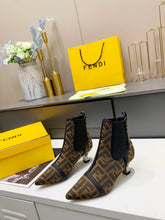 Load image into Gallery viewer, SE653 Size 5-10