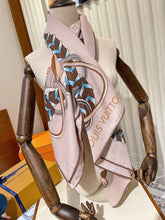 Load image into Gallery viewer, CLTH184 140x140cm