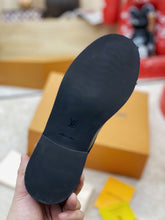 Load image into Gallery viewer, SE657 Size 4-10