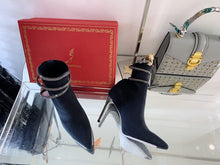 Load image into Gallery viewer, SE660 Size 4-11 Heels:9.5cm Lining: Sheep skin Sole: Italian leathe
