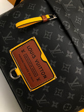 Load image into Gallery viewer, MBG013 13.4x10.2x5.1inch