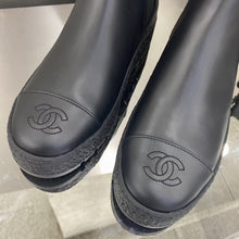 Load image into Gallery viewer, SE670 Size 4-9 Heels:3.5cm Material: Cowhide Lining: Sheep skin Sole: TPU