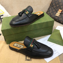 Load image into Gallery viewer, SE674 Size 4-11 Heels:1.5cm Material: Cowhide Lining: Sheep skin Sole: Italian leather