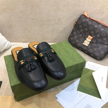 Load image into Gallery viewer, SE674 Size 4-11 Heels:1.5cm Material: Cowhide Lining: Sheep skin Sole: Italian leather