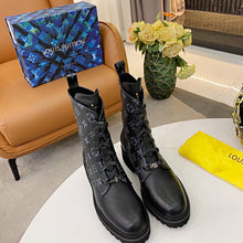 Load image into Gallery viewer, SE677 Size 4-11