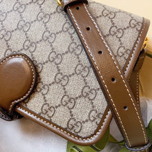 Load image into Gallery viewer, GC324 7.9x6.7x3.2inch