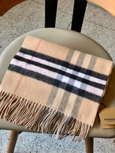 Load image into Gallery viewer, CLTH196 95%Wool 30x168cm