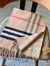 Load image into Gallery viewer, CLTH196 95%Wool 30x168cm