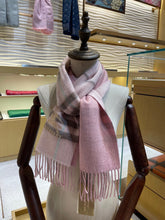 Load image into Gallery viewer, CLTH197 95%Wool 30x168cm