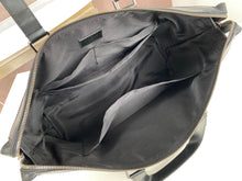 Load image into Gallery viewer, MBG017 15.4x11.8x3.9inch