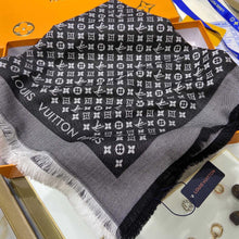 Load image into Gallery viewer, CLTH201 60%Wool, 40%Silk 120x120cm