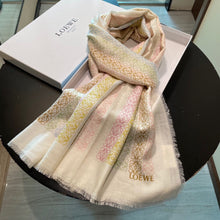 Load image into Gallery viewer, CLTH203 73%Wool,20%Silk,7%Cashmere 70x200cm