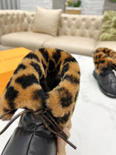 Load image into Gallery viewer, SE694 Size 5-12