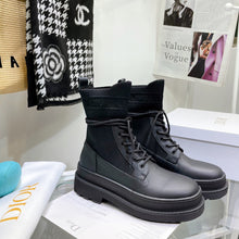 Load image into Gallery viewer, SE696 Size 4-10 Material: Cowhide Lining: Sheep skin Sole: Rubber