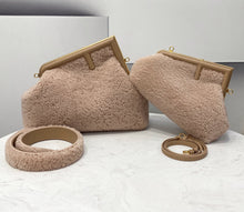 Load image into Gallery viewer, FF123 HIGHEST QUALITY VERSION S:10.2x7.1x3.7inch M:12.8x5.9x9.3inch