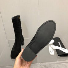 Load image into Gallery viewer, SE710 Size 5-9 Heels:4.5cm Material: Cowhide/Sude Lining: Sheepskin Sole: Rubber