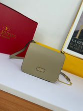 Load image into Gallery viewer, VLTN054 7.1x6.3x3.3inch