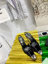 Load image into Gallery viewer, SE735 Size 5-9