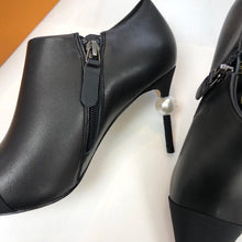 Load image into Gallery viewer, SE739 Size 4-10 Heels:8.5cm Material: Cowhide Lining: Sheep skin Sole: Italian leather