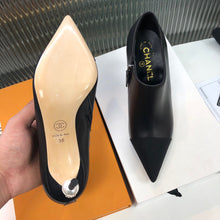 Load image into Gallery viewer, SE739 Size 4-10 Heels:8.5cm Material: Cowhide Lining: Sheep skin Sole: Italian leather