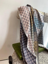 Load image into Gallery viewer, CLTH210 140x140cm