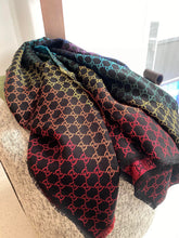 Load image into Gallery viewer, CLTH211 140x140cm