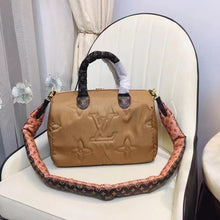 Load image into Gallery viewer, LB586 9.8x7.5x5.9inch