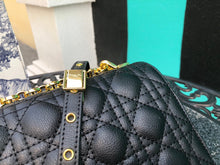 Load image into Gallery viewer, DR205 S:7.9x4.7x2.8inch M:10x6x3.2inch L:11x6.7x3.5inch