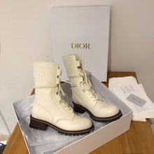 Load image into Gallery viewer, SE748 Size 4-9 Material: Cowhide Lining: Cowhide Sole: Rubber