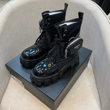 Load image into Gallery viewer, SE751 Size 4-10 Material: Cowhide Lining: Cowhide Sole: Rubber