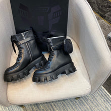 Load image into Gallery viewer, SE752 Size 4-10 Material: Cowhide Lining: Cowhide Sole: Rubber