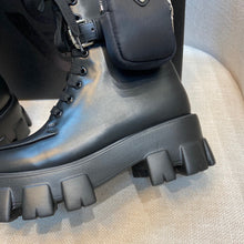 Load image into Gallery viewer, SE752 Size 4-10 Material: Cowhide Lining: Cowhide Sole: Rubber