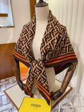 Load image into Gallery viewer, CLTH217 140x140cm