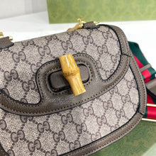 Load image into Gallery viewer, GC379 8.3x5.9x2.8inch