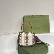 Load image into Gallery viewer, GC380 8.3x5.9x2.8inch