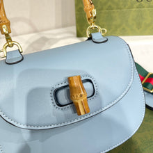 Load image into Gallery viewer, GC384 8.3x5.9x2.8inch