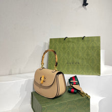 Load image into Gallery viewer, GC385 8.3x5.9x2.8inch