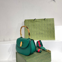 Load image into Gallery viewer, GC387 8.3x5.9x2.8inch