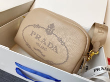 Load image into Gallery viewer, PD143 8.1x5.1x3.1inch