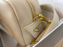 Load image into Gallery viewer, PD144 8.1x5.1x3.1inch