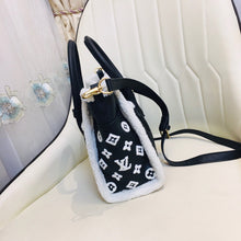 Load image into Gallery viewer, LB606 S:9.8x7.9x4.7inch M:12x9.6x5.5inch