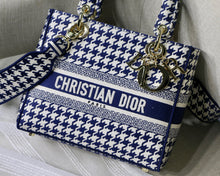 Load image into Gallery viewer, DR215 HIGHEST QUALITY VERSION 9.5x7.9x4.3inch