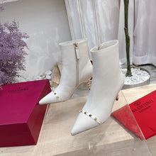 Load image into Gallery viewer, SE780 Size5-10 Material: Lamb Lining: Lamb Sole: Italian leather