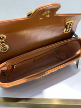 Load image into Gallery viewer, GC395 S:8.7x5.1x2.4 M:10.2x5.9x2.8