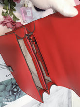 Load image into Gallery viewer, GC400 10.4x5.9x3.9inch