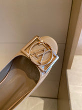 Load image into Gallery viewer, SE791 Size5-10 Material: Cowhide Lining: Sheep skin Sole: Italian leather