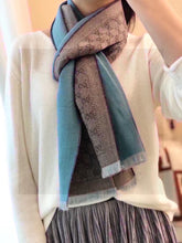 Load image into Gallery viewer, CLTH225 Wool 23x180cm