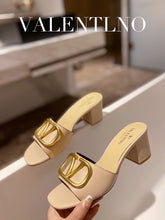 Load image into Gallery viewer, SE797 Size5-11 Heels:6.5cm Material: Cowhide Lining: Sheep skin Sole: Italian leather
