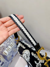 Load image into Gallery viewer, DR220 HIGHEST QUALITY VERSION 10x7.9x2.6inch