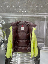 Load image into Gallery viewer, CLTH232 White Duck Down